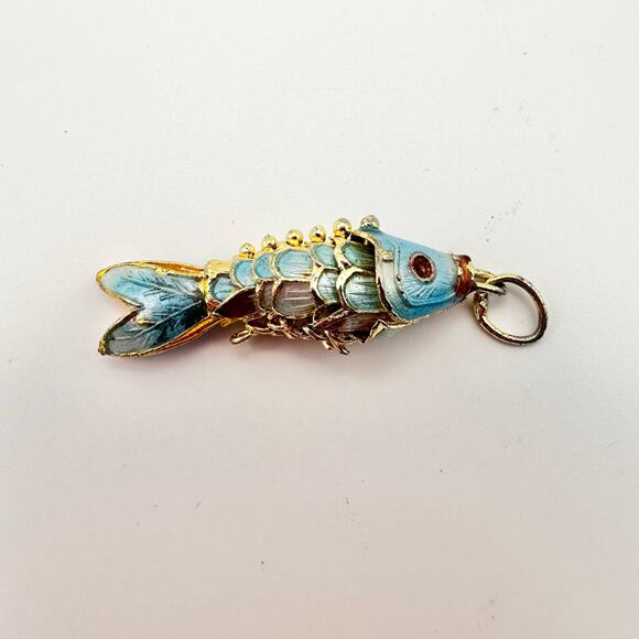 Vintage Lt Blue Enamel Cloisonne Articulated Gold Tone Koi Fish Pendant No Chain - Picture 4 of 4